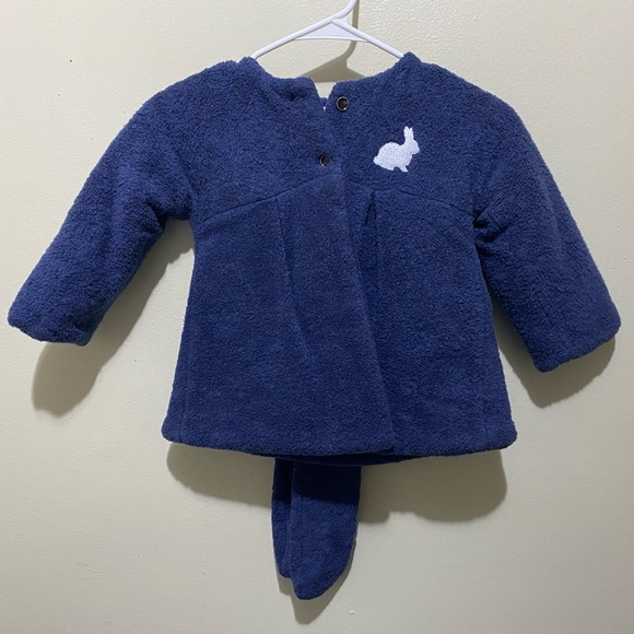 1 + In The Family - SIZE: 24M ... Pre-Loved - Picture 2 of 7